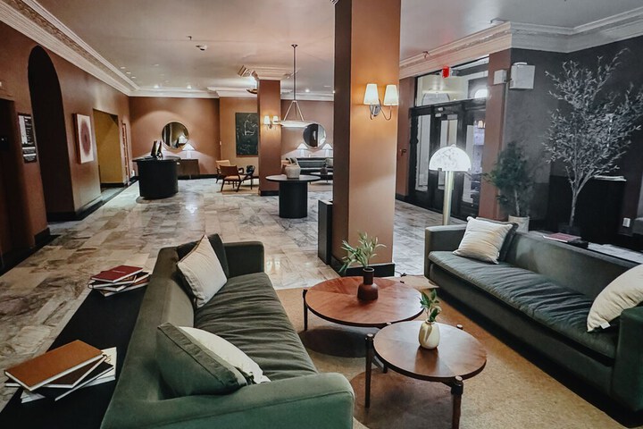 FOUND Hotel Carlton Nob Hill