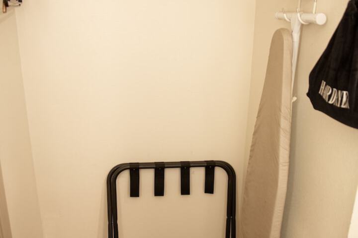 Room 42 of 51