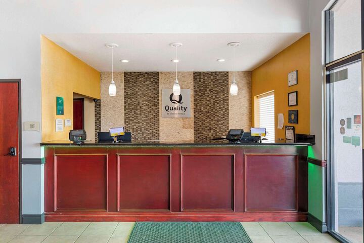 Hotel Interior 14 of 129
