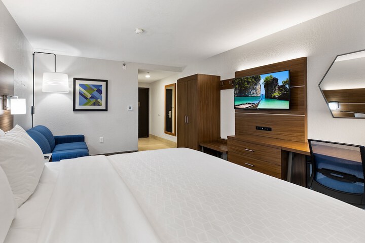Holiday Inn Express Harlingen by IHG