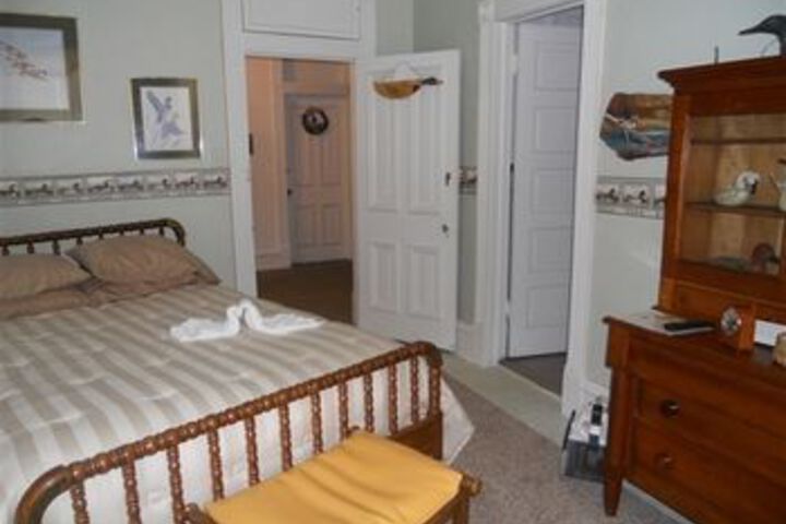 The Heritage House Inn Bed & Breakfast