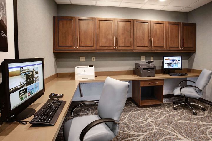 Hampton Inn & Suites Baltimore / Aberdeen