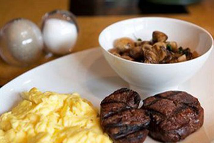 Stoltzfus Bed & Breakfast