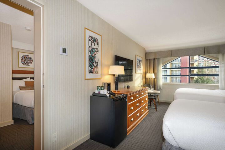 Room 30 of 42