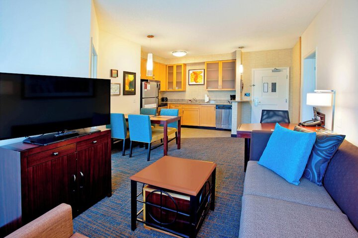 Room 15 of 29