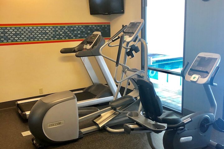 Hampton Inn & Suites Norfolk-Airport