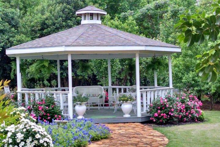 Sandstone Street Bed and Breakfast