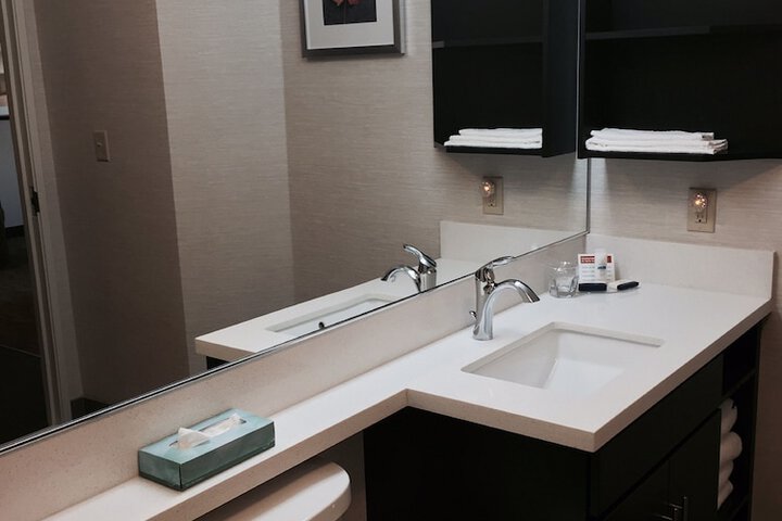 Candlewood Suites Youngstown W I-80 Niles Area by IHG