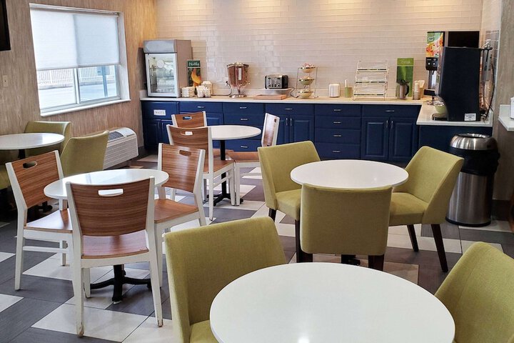 Wingate by Wyndham Uniontown