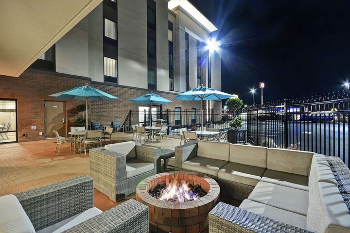 Terrace/Patio 42 of 43