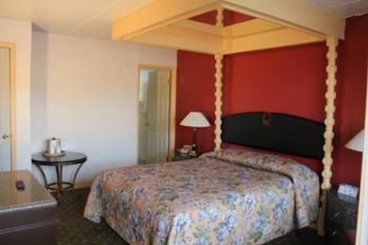 Presidential Inn and Suites