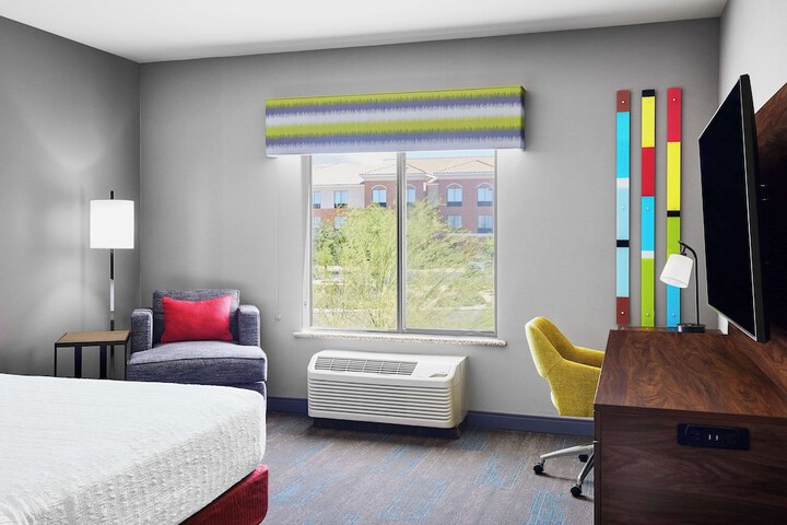 Hampton Inn & Suites Ridgecrest