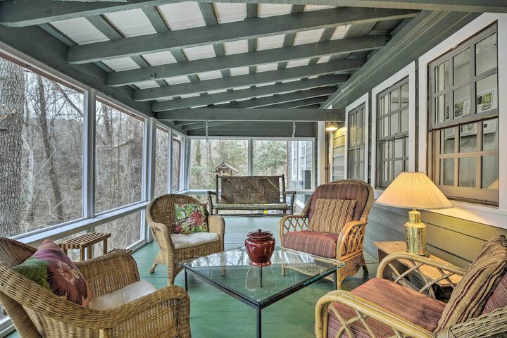 Warm + Peaceful Home w / Fire Pit on Haw River