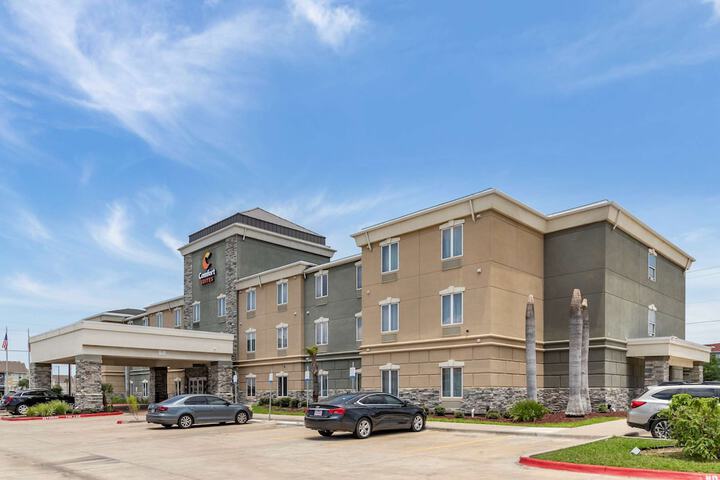 Comfort Suites Near Texas a & M University - Corpus Christi