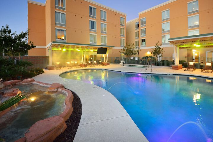 Pool 6 of 26