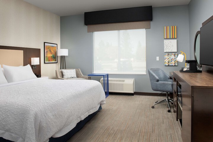 Room 21 of 36