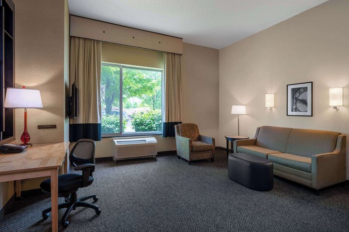 Wyndham Noblesville