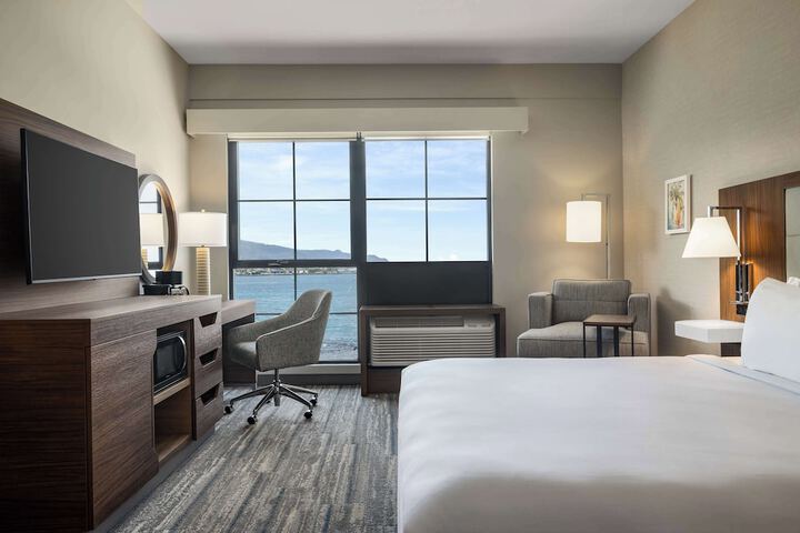 Hampton Inn & Suites Maui North Shore