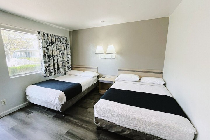 Motel 6 Holbrook AZ