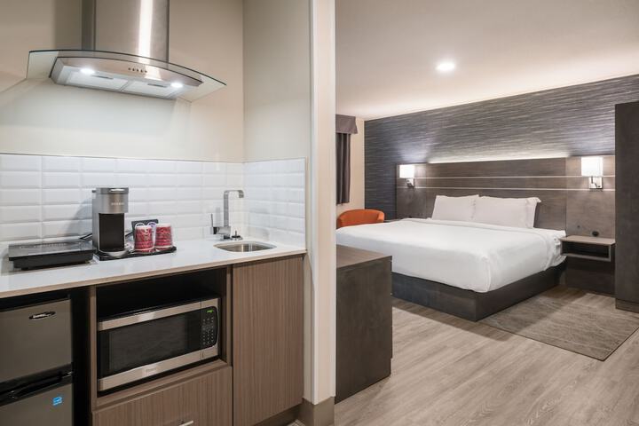 Room 41 of 49