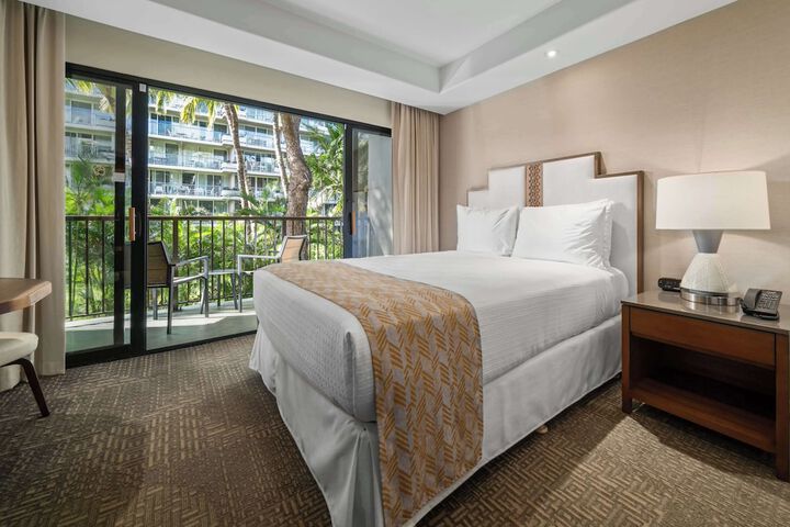 OUTRIGGER Kaanapali Beach Resort