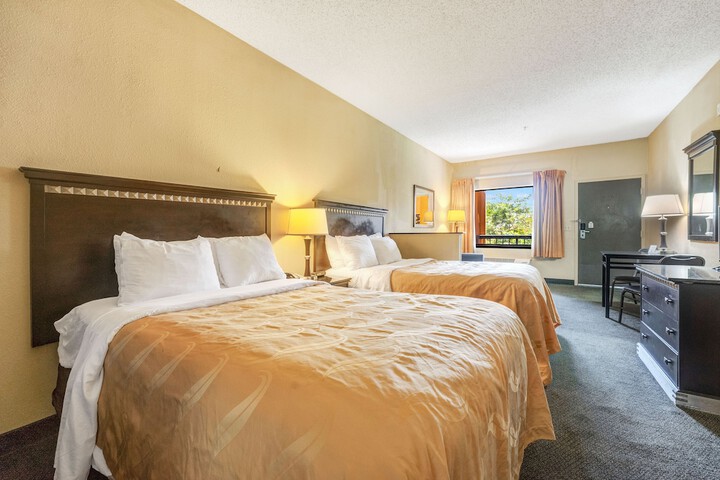 Room 16 of 29