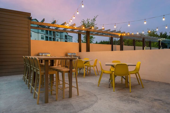 Home2 Suites by Hilton Rowlett Rockwall Marina