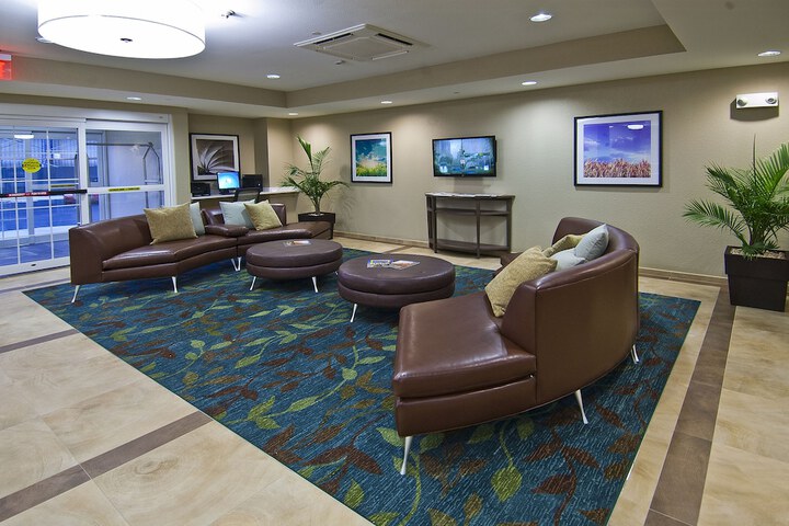 Candlewood Suites Tupelo North by IHG