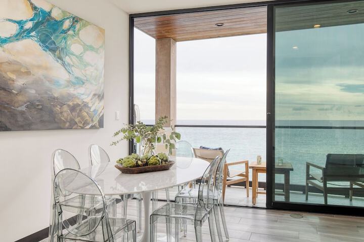 Matador by Avantstay Ocean Front Malibu Pad w / Rooftop Patio