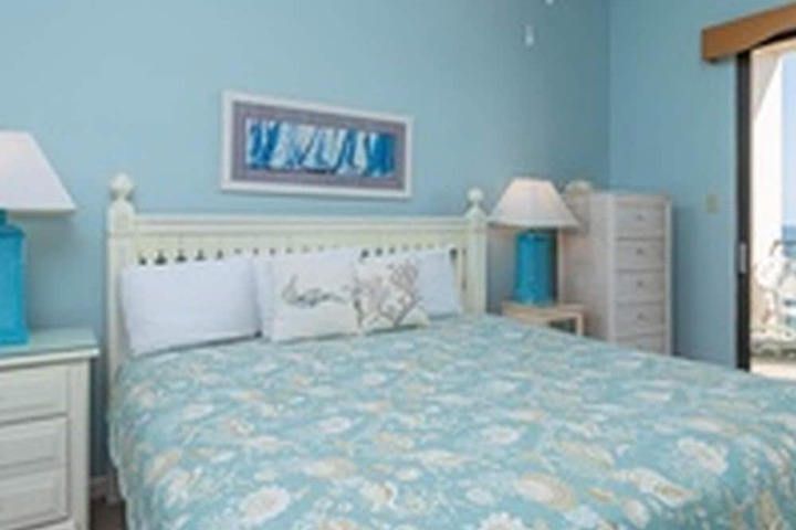 Room 106 of 141