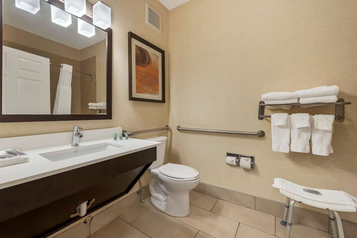Room 20 of 31