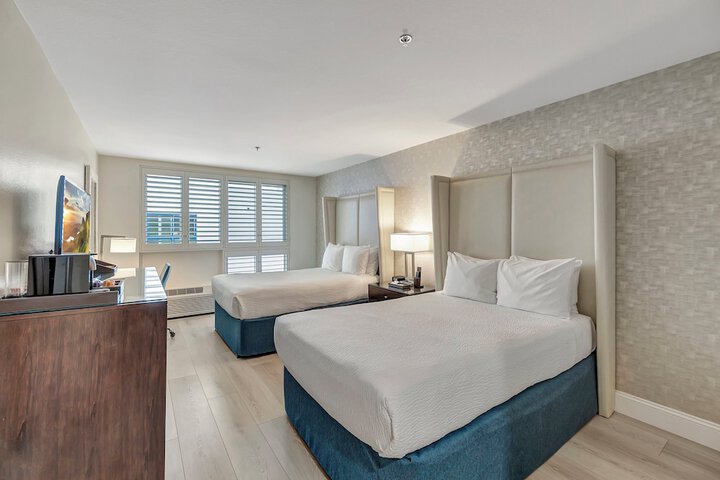 Room 35 of 62