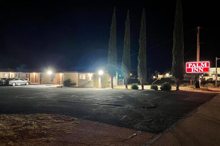 Palm Inn