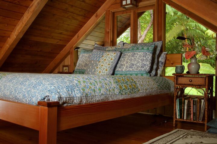 Volcano Rainforest Retreat