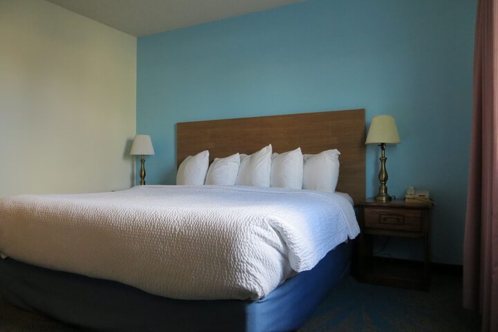 Room 19 of 60