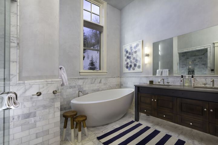 Element 52 Auberge Collection