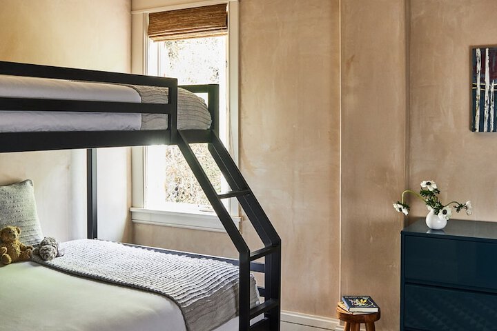 Element 52 Auberge Collection