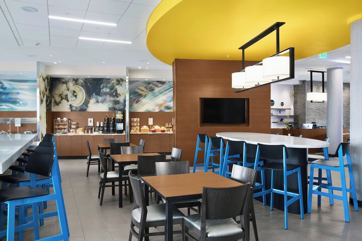 Fairfield Inn & Suites by Marriott Daytona Beach Speedway / Airport