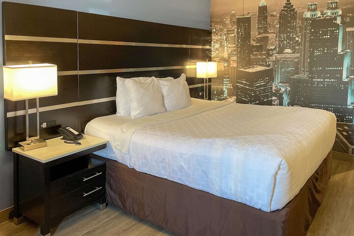 Room 46 of 67
