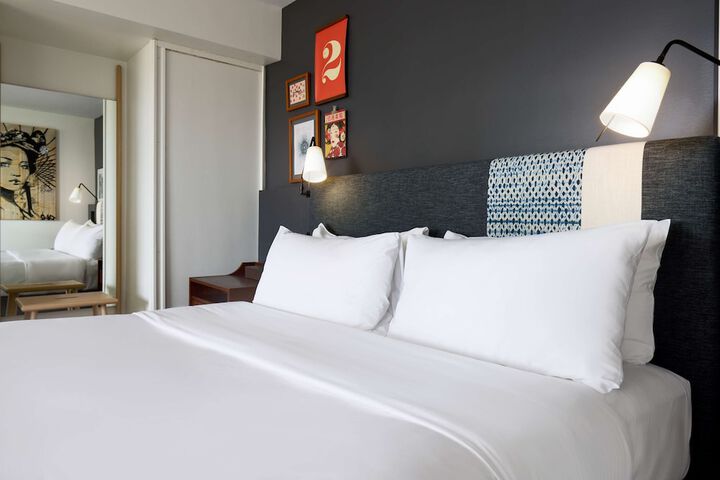 Room 29 of 70