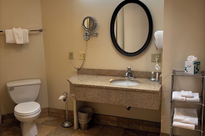 Radisson Hotel Lenexa Overland Park