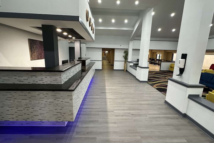 Hotel Interior 8 of 26