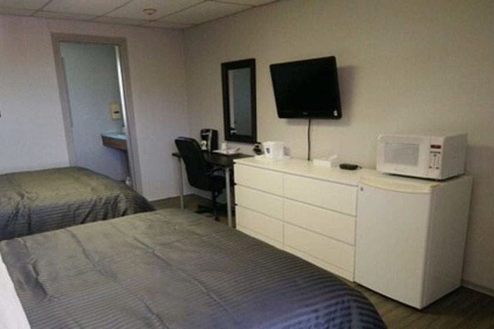 Room 30 of 41