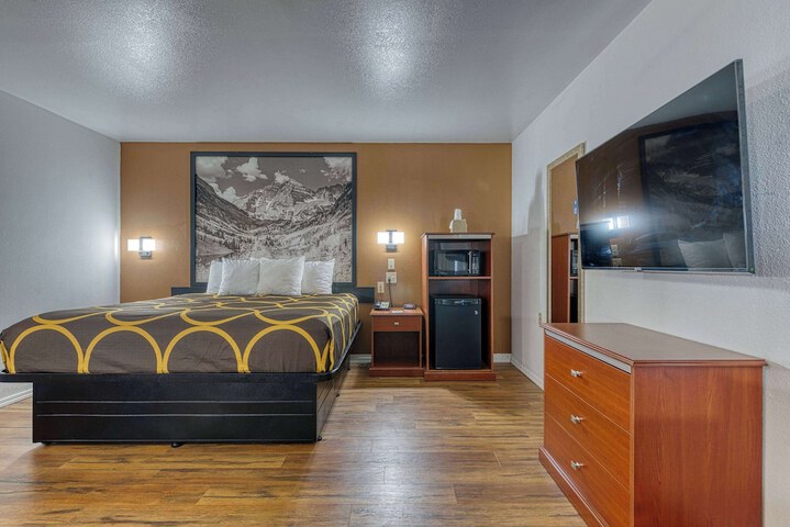 Super 8 by Wyndham Alamosa