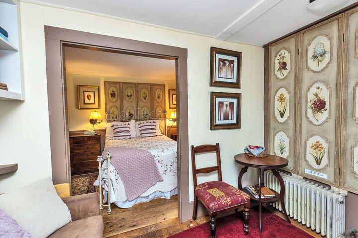 Room 15 of 52