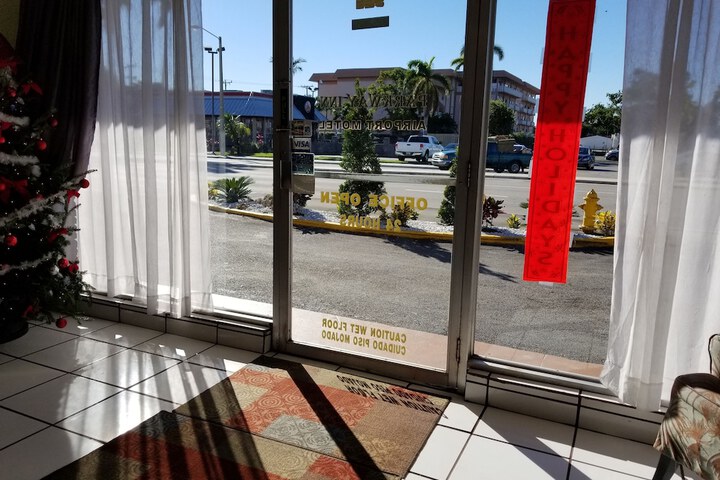 Hotel 2 of 47