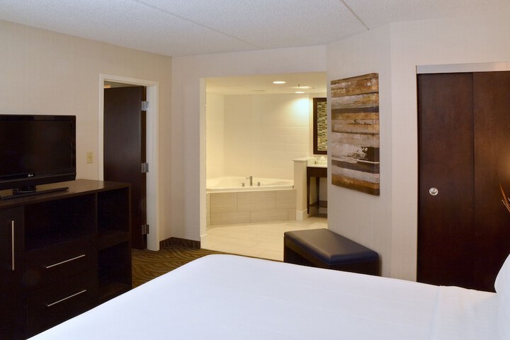 Room 19 of 44