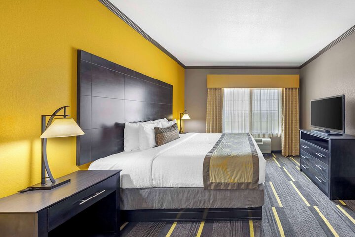 Room 20 of 36