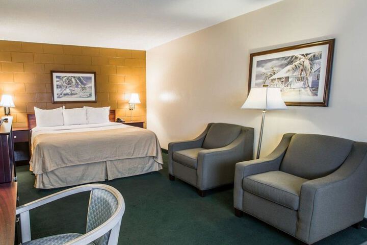 Room 20 of 27