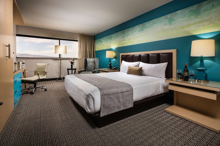 Room 34 of 67
